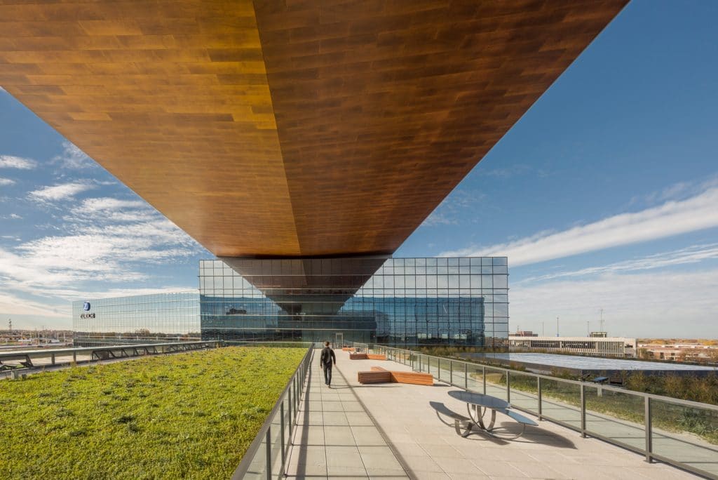 Natural timber façade panels by Parklex Prodema at Zurich North America headquarters by Goettsch Partners