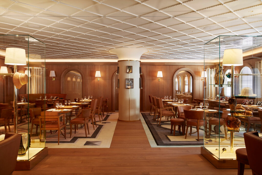 parklex-white-oak-l'avenue-restaurant-at-saks-fifth-avenue-jean-louis-costes-philippe-stark-02