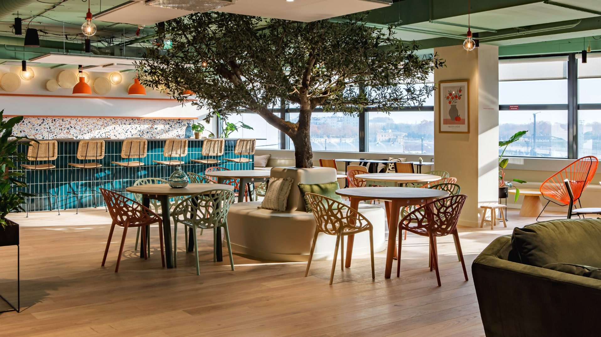 Parklex Prodema natural timber floors at the Comet Workplaces in Bercy, by RAAM Architecture