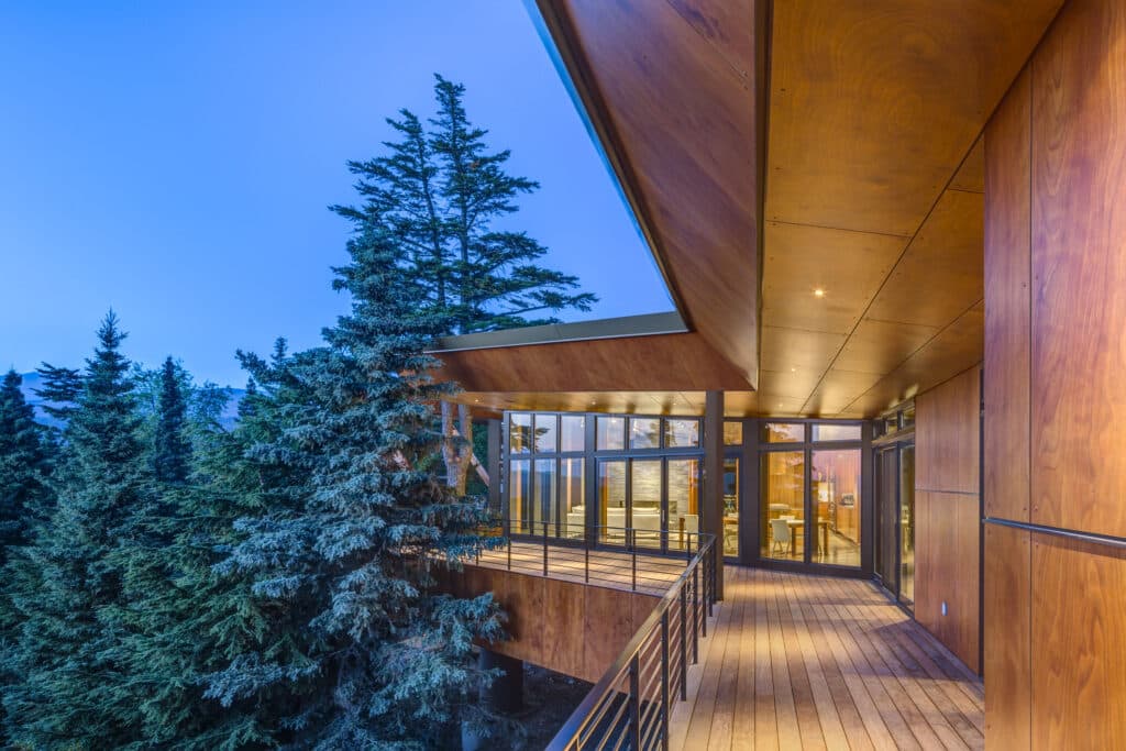 GoldenViewResidence-WorkshopAD-Anchorage-AK-USA-2014-ParklexProdema-Facade-Rustik-02