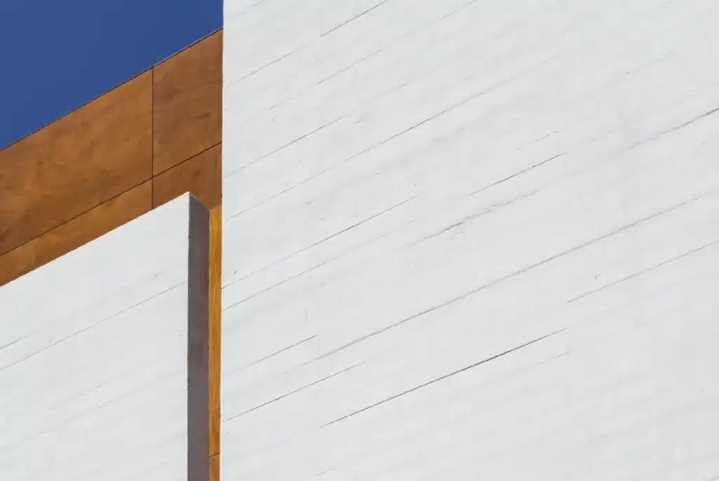 madera natural sin mantenimiento para exteriores